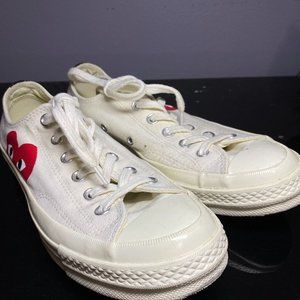 Comme Des Garçons Play x Converse Low-top Sneakers